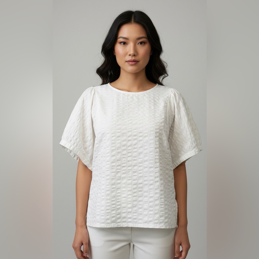 Chic White Textured Women's Blouse